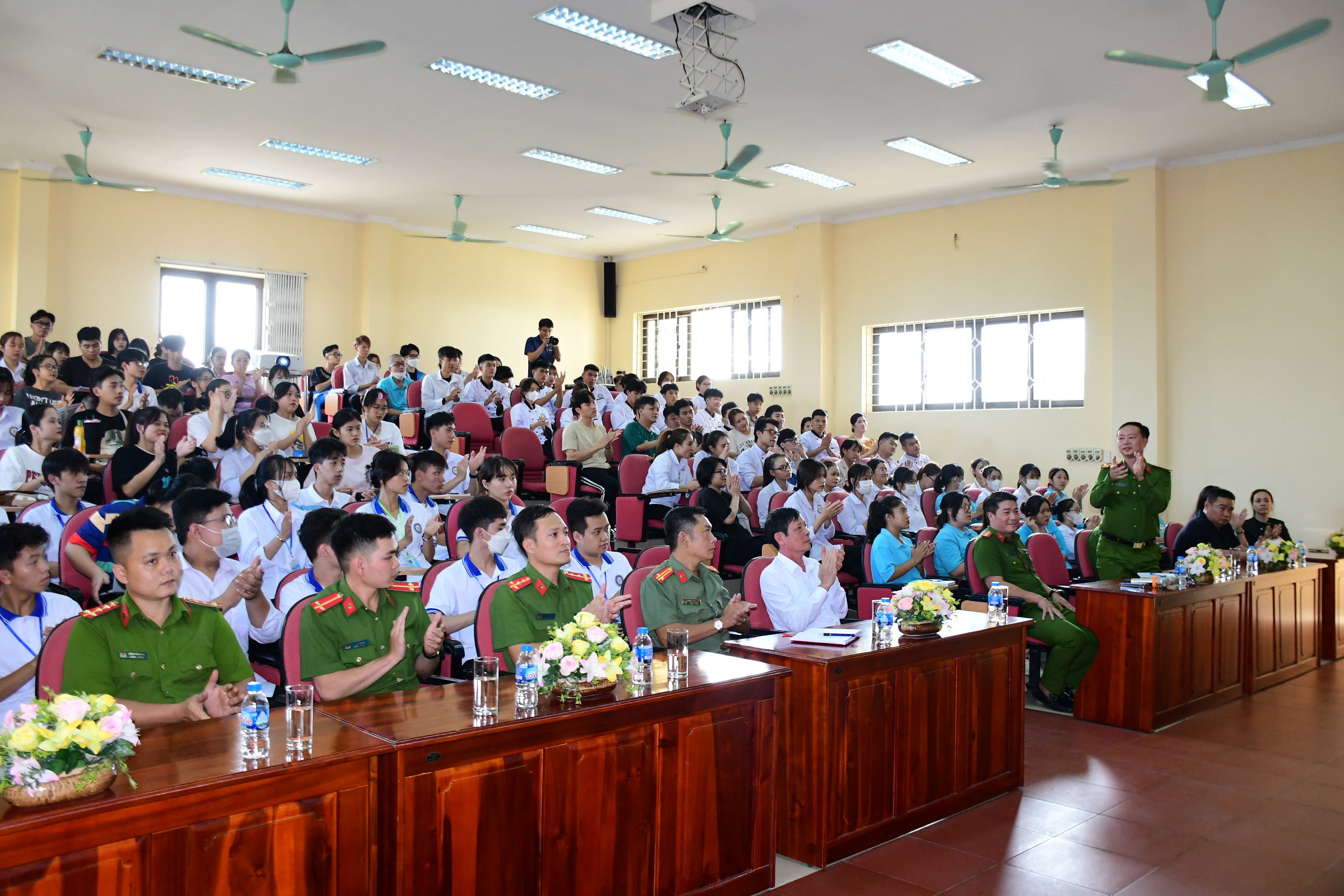 Kỹ năng để học sinh, sinh viên không trở thành nạn nhân của những đối tượng mua bán người